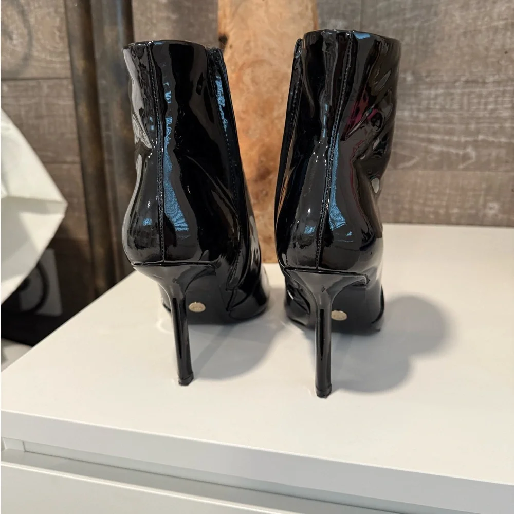 Zara Glossy Black Ankle Pointed-Toe Booties Patent Leather Size 5.5 - Picture 6 of 6